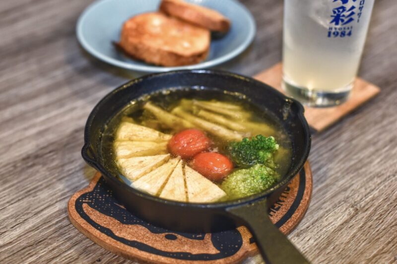 軽めの日も、食べたい日も。気分に寄り添う料理を、毎日そろえています。